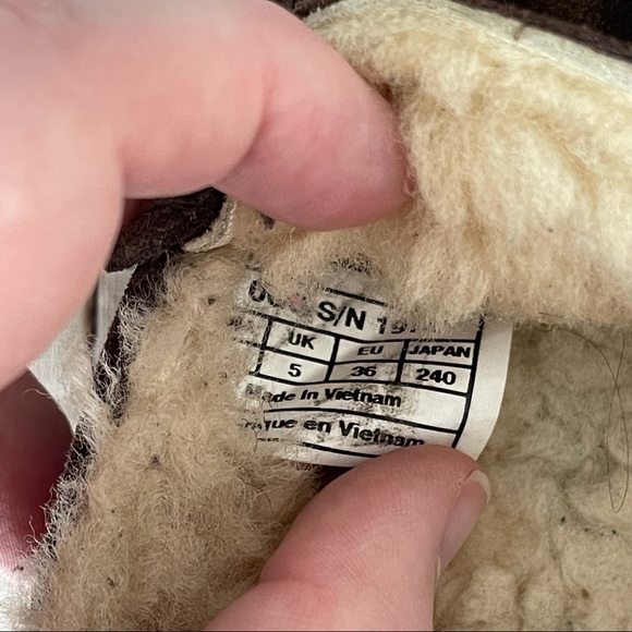 PREOWNED ANSLEY UGG MOCCASIN BROWN SIZE 6 WOMENS - Picture 5 of 9